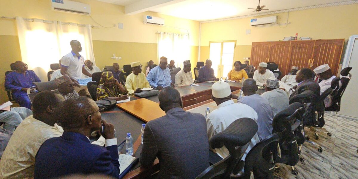 الحبو يلتقي النقابات بعد 24 ساعة من توليه مهامه ويؤكد انفتاحه على الحوار