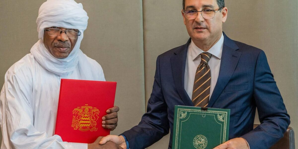 تشاد والجزائر توقّعان اتفاقاً صحياً لتعزيز التنسيق ومواجهة التحديات الوبائية