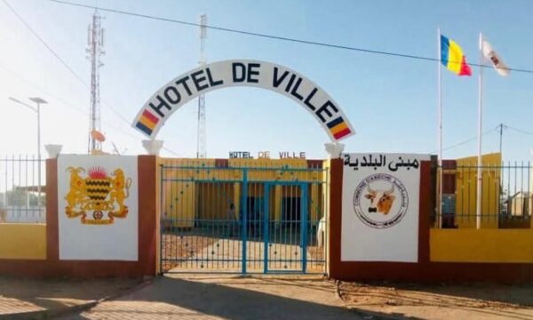 مراسلو الصحف الإلكترونية في أبشي يعلنون مقاطعة تغطية أنشطة البلدية بسبب “سوء المعاملة”