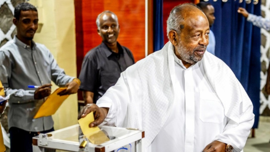 جيبوتي: إعادة انتخاب الرئيس إسماعيل عمر جيله لولاية سادسة بنسبة 97.81%