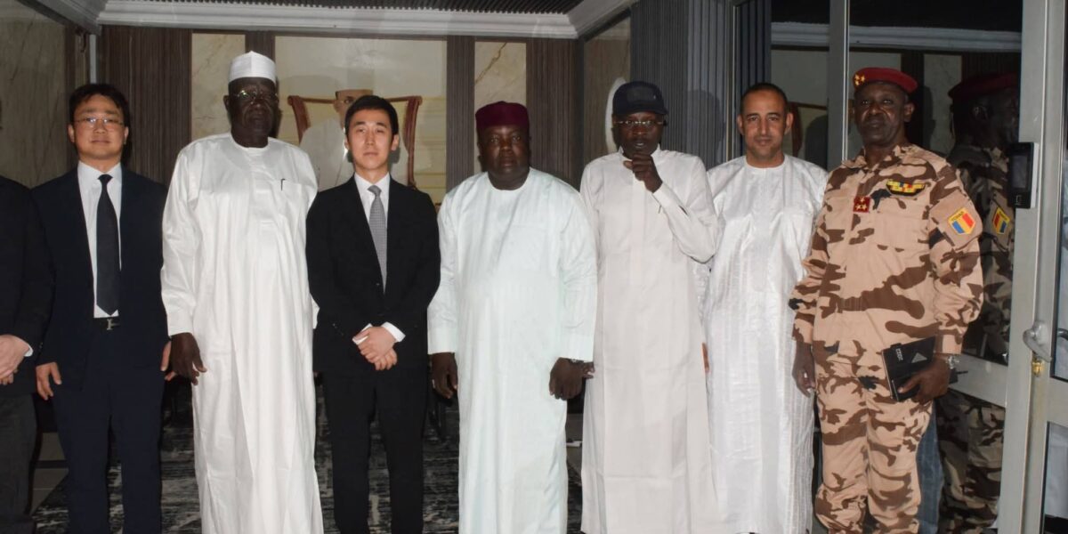 تشاد تعاون استراتيجي بين وزارة القوات المسلحة وشركة هيونداي