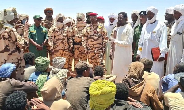 تشاد وليبيا: تسليم 275 محتجزاً في إطار تعاون أمني مشترك لتعزيز الاستقرار الحدودي