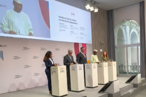 تشاد من هامبورغ: أزمة النزوح تضغط على الموارد ومطالبات بتعبئة دولية لدعم الاستجابة الإنسانية والتنموية