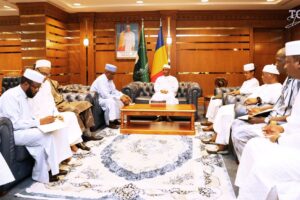 بعد عودتهم من ليبيا.. ماذا حمل شيوخ تشاد إلى وزير الخارجية؟