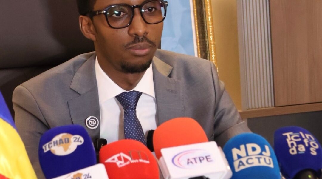 وزير الإعلام يوضح أسباب الانسحاب من المحكمة الجنائية الدولية ويؤكد تمسك بلاده بسيادتها القضائية