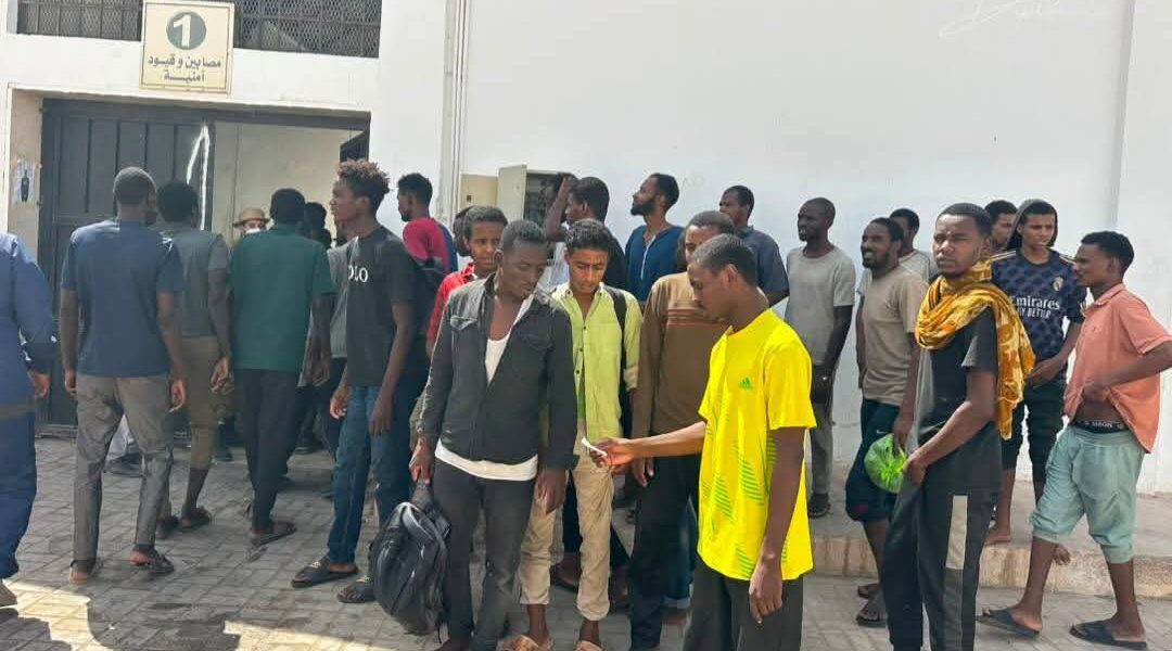 جهود تشادية للإفراج عن 173 مواطنًا محتجزًا في ليبيا وتنسيق لإعادتهم طوعًا إلى البلاد