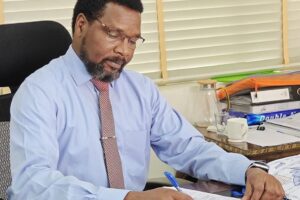 رئيس الجمهورية يشارك مسلمي تشاد في احتفالهم بعيد المولد النبوي عام 1962م: