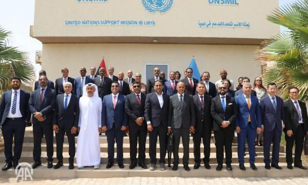 ليبيا ..”4+4″ توقع الاتفاق النهائي لإعادة تشكيل مفوضية الانتخابات<p dir="rtl"><br><!--/data/user/0/com.samsung.android.app.notes/files/clipdata/clipdata_bodytext_260830_141316_010.sdocx--></p>