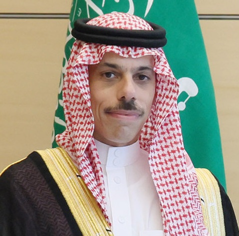 السعودية تؤكد أن أمنها خط أحمر ودول الخليج تشدد على ضمان حرية الملاحة في مضيق هرمز