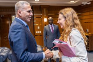 تشاد وبريطانيا تبحثان تعزيز التعاون الثنائي وتداعيات الأزمة السودانية